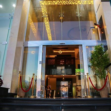 Grand House Ξενοδοχείο Άμπχα Εξωτερικό φωτογραφία