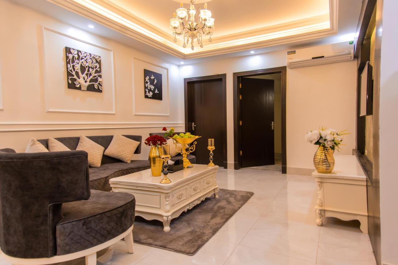 Grand House Ξενοδοχείο Άμπχα Εξωτερικό φωτογραφία